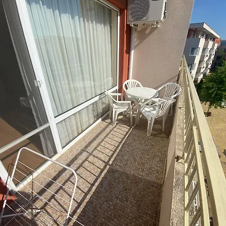 Daire Large Studio Apt, Nesebar Fort Sunny Beach